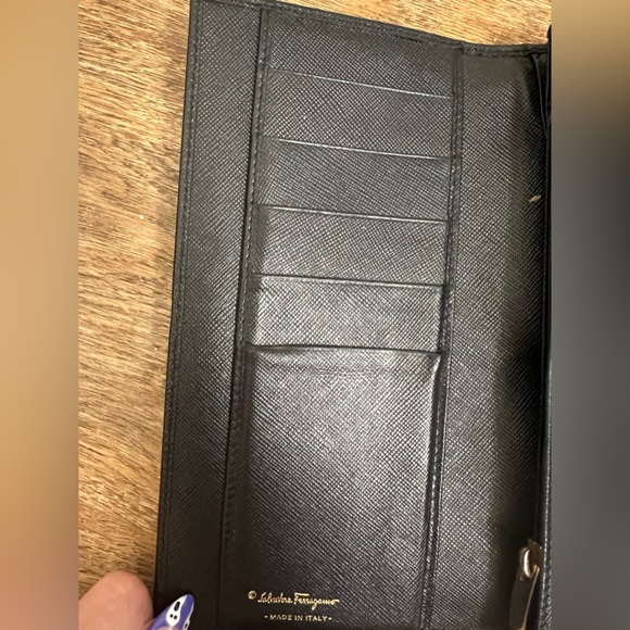 Salvatore Ferragamo Long Wallet Leather Black Used - Picture 6 of 6
